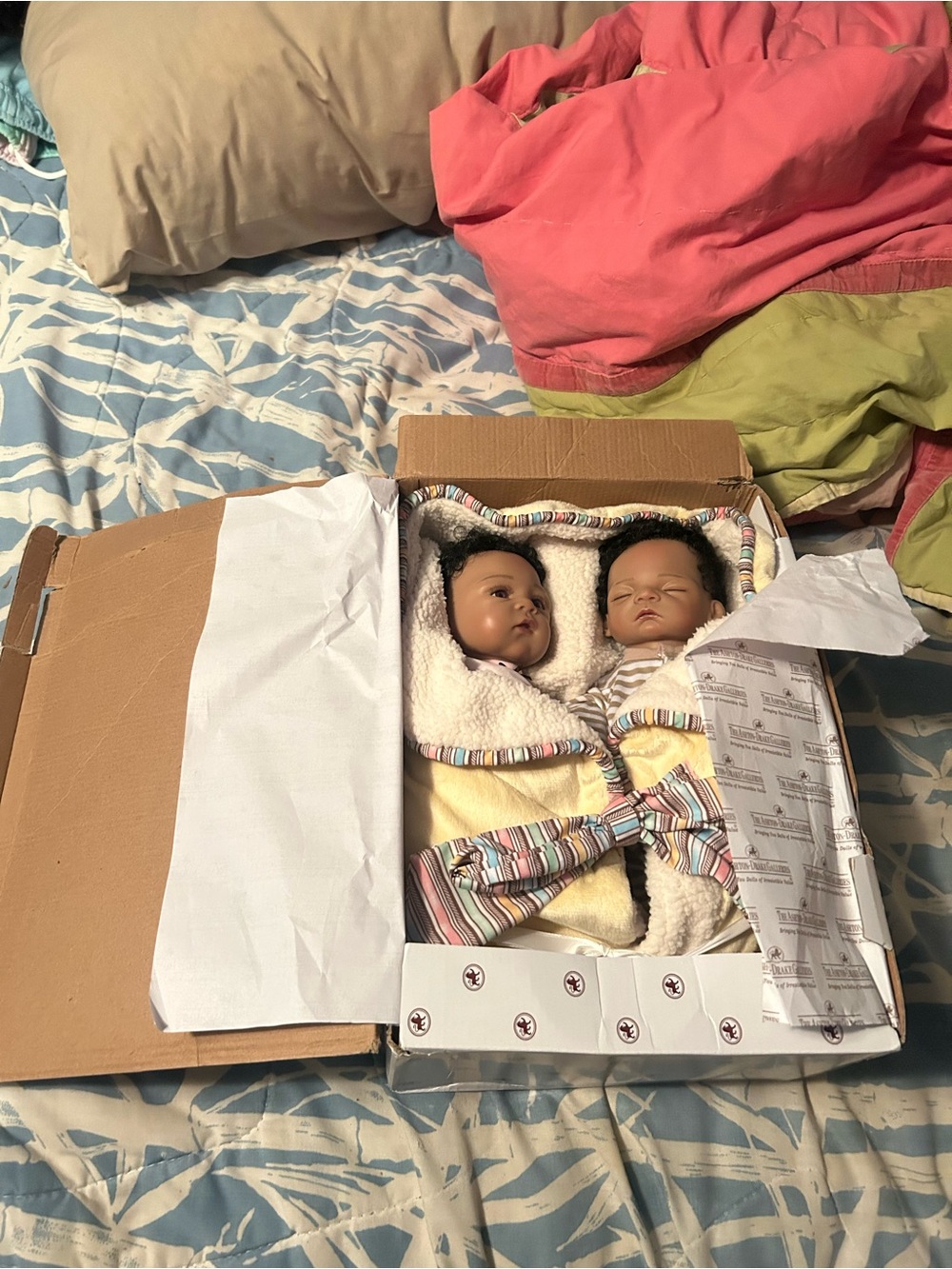 Ashton-Drake Galleries So Truly Real Twin Baby Dolls, Jada and Jayden Set, 13 in